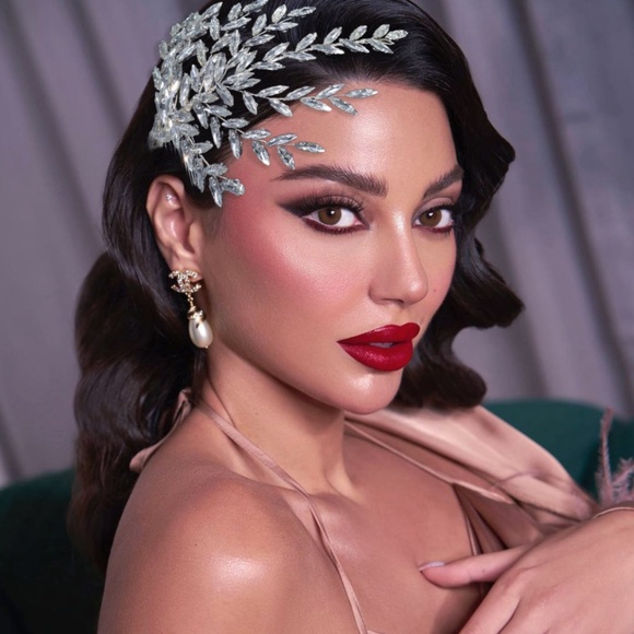 NEW TWO peices set Sparkly Crystal Flower Bridal Headpiece headband Veil Comb - Picture 7 of 7